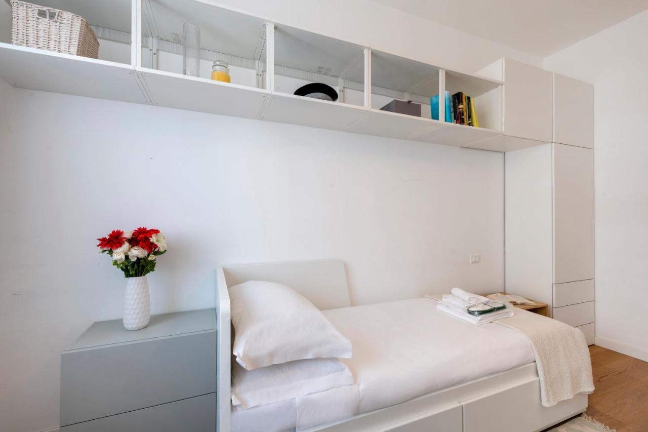 Ferrucci, 10 - Elegante Oasi Urbana A Milano Apartman Kültér fotó