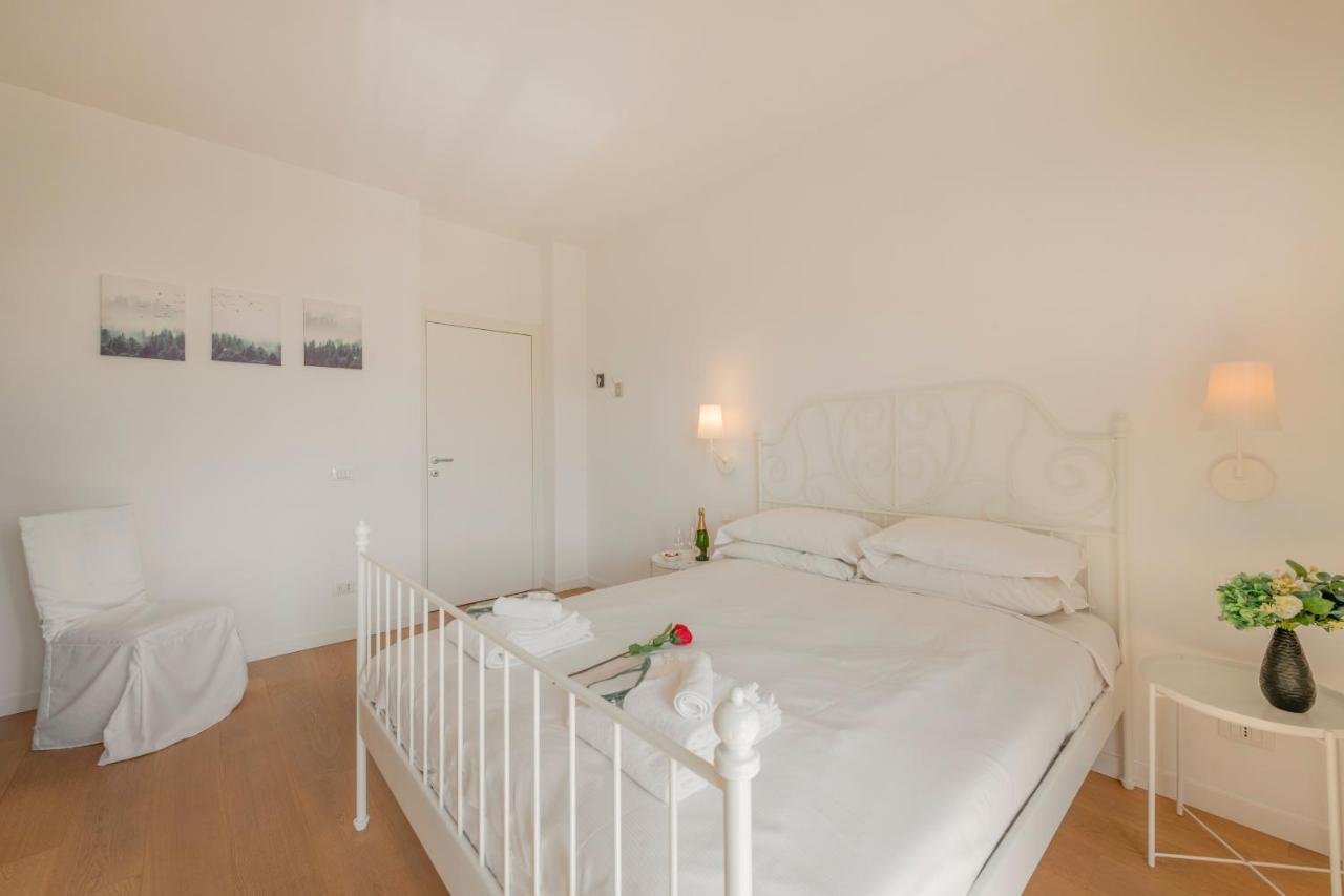 Ferrucci, 10 - Elegante Oasi Urbana A Milano Apartman Kültér fotó