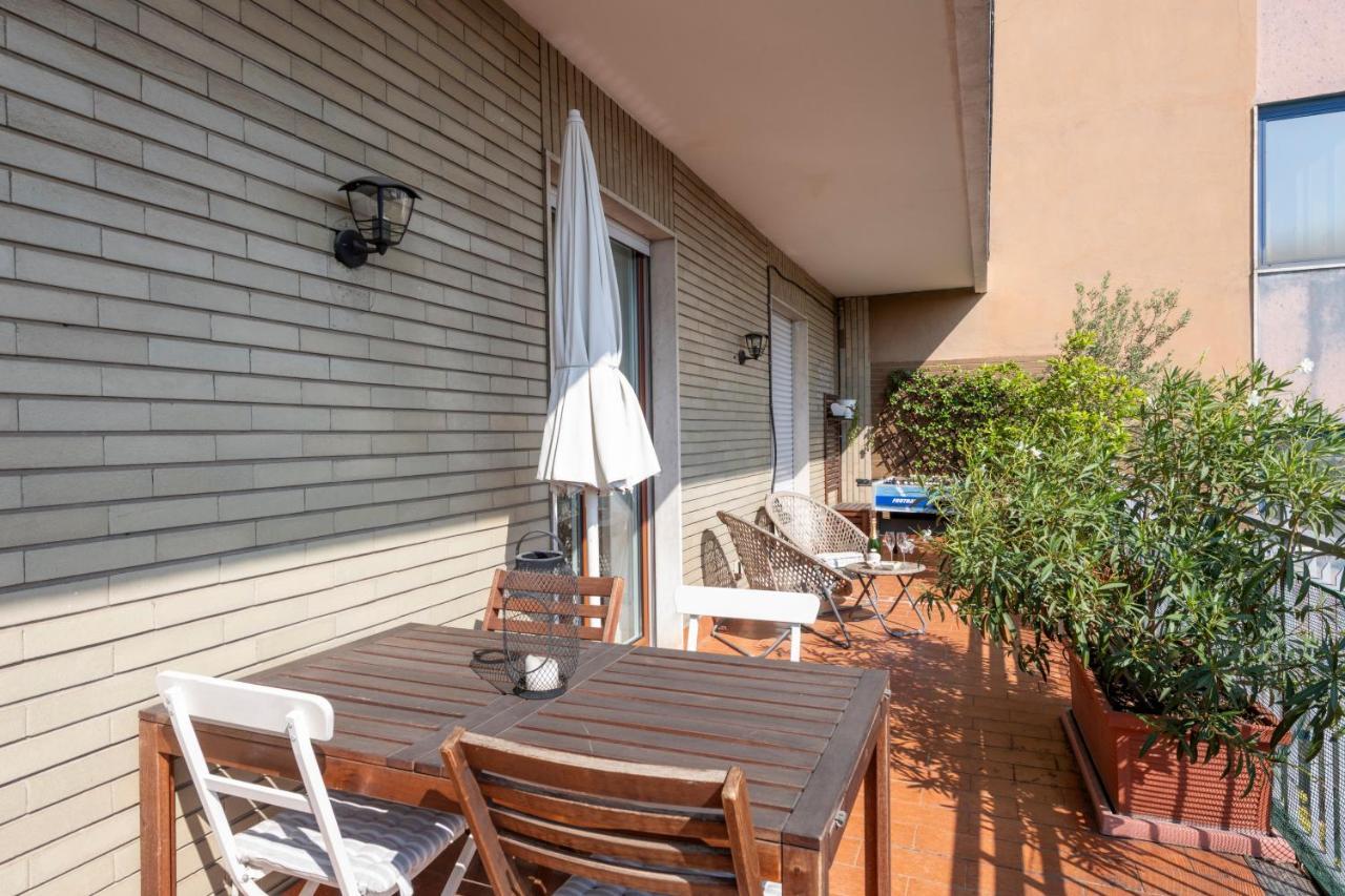 Ferrucci, 10 - Elegante Oasi Urbana A Milano Apartman Kültér fotó